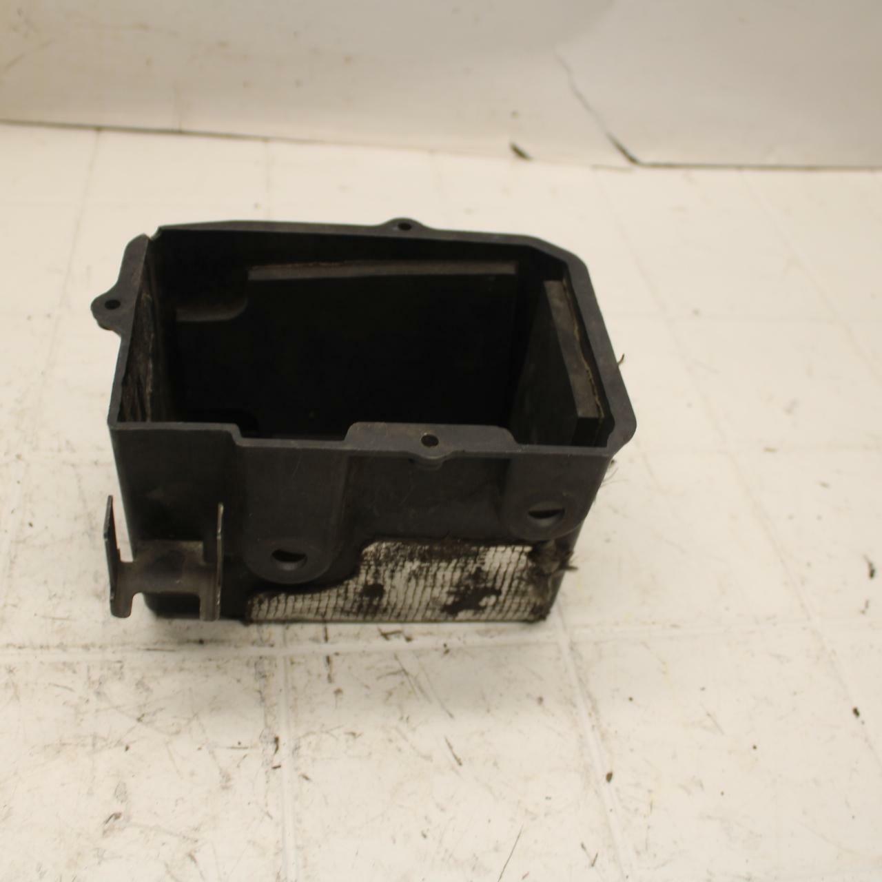 98-03 SUZUKI TL1000R REAR BACK TAIL UNDERTAIL BATTERY TRAY PLASTIC BB23