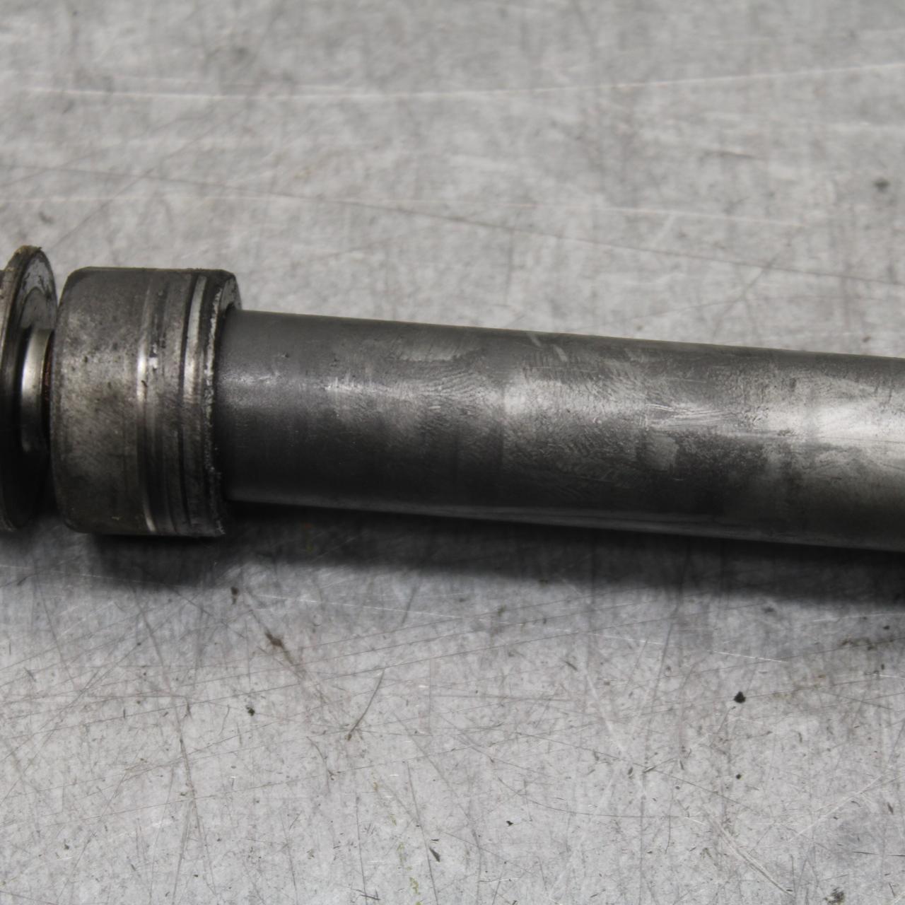 01-06 HONDA CBR600F4I FRONT WHEEL RIM AXLE PIVOT BOLT 44301-MBW-E11 BB644