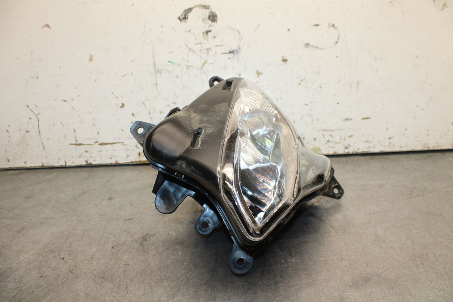 19-24 YAMAHA R3 FRONT LEFT HEADLIGHT HEAD LIGHT LAMP BB736
