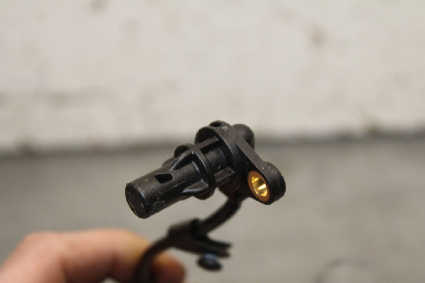 21-24 APRILIA TUONO 660 FACTORY FRONT ABS BRAKE SENSOR BB733
