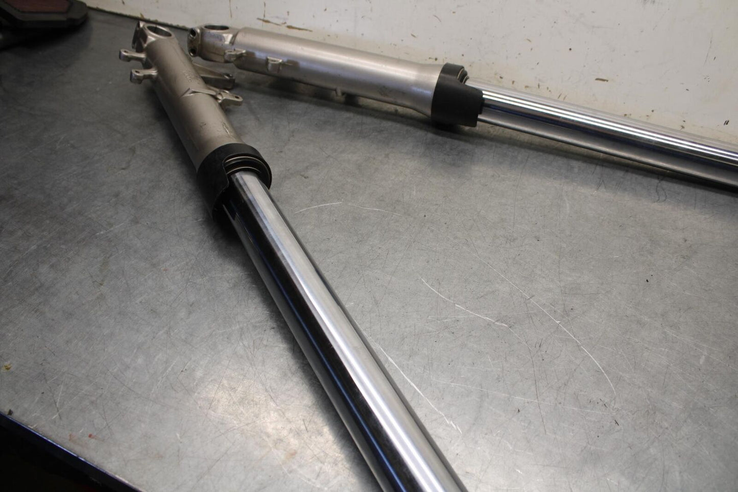 01-03 SUZUKI GSXR600 FRONT FORKS SHOCK SUSPENSION SET PAIR 51103-39F00 BB639