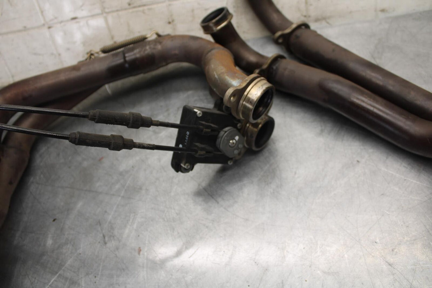 2010 Aprilia RSV1000R EXHAUST HEADER PIPES MANIFOLD BB513