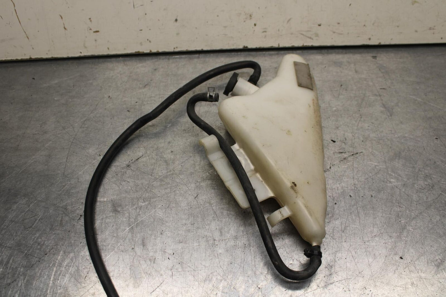 2011 Suzuki GSXR600 COOLANT WATER TANK RESERVOIR BOTTLE BB94