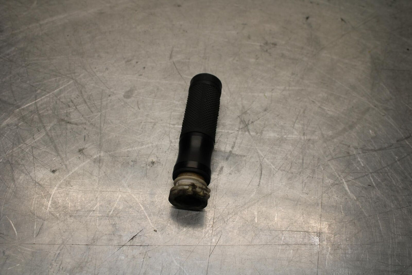 05-06 HONDA CBR600RR THROTTLE CABLE LINE HOUSING GUIDE BB444