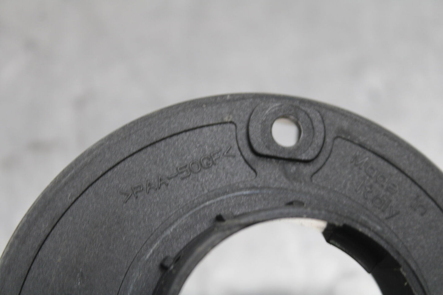 03-04 TRIUMPH DAYTONA 600 FUEL TANK GAS CAP SEAL BB745