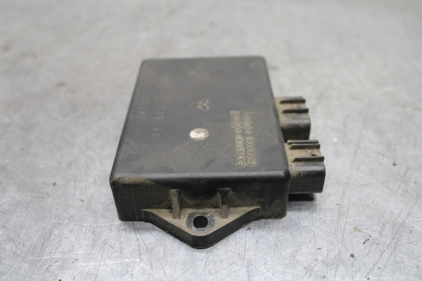 99-00 YAMAHA V STAR 1100 ECU COMPUTER CONTROLLER UNIT BLACK BOX ECM CDI BB711