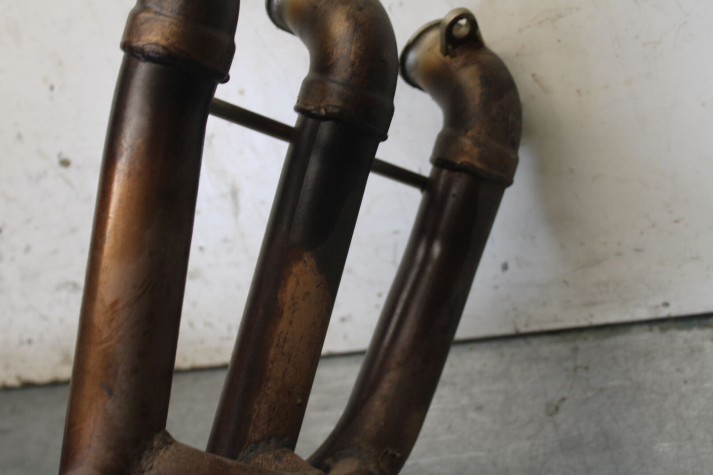 01-06 TRIUMPH TIGER 955I EXHAUST HEADER PIPES MANIFOLD BB693