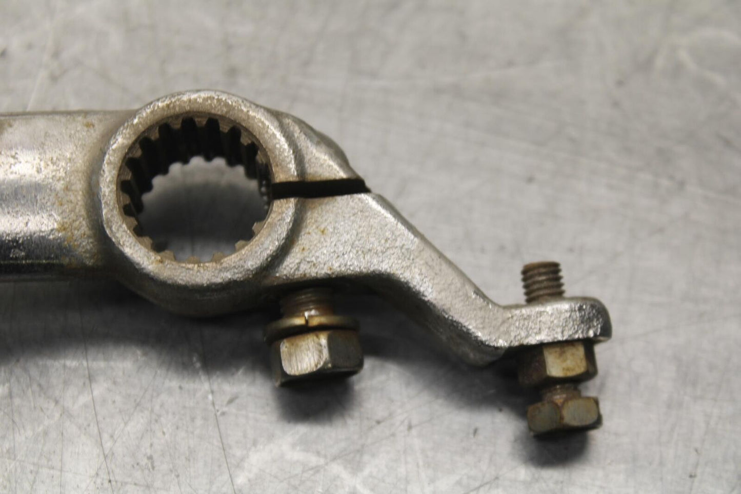 80-83 SUZUKI GS750E RIGHT REARSET BRAKE FOOT PEDAL BB82