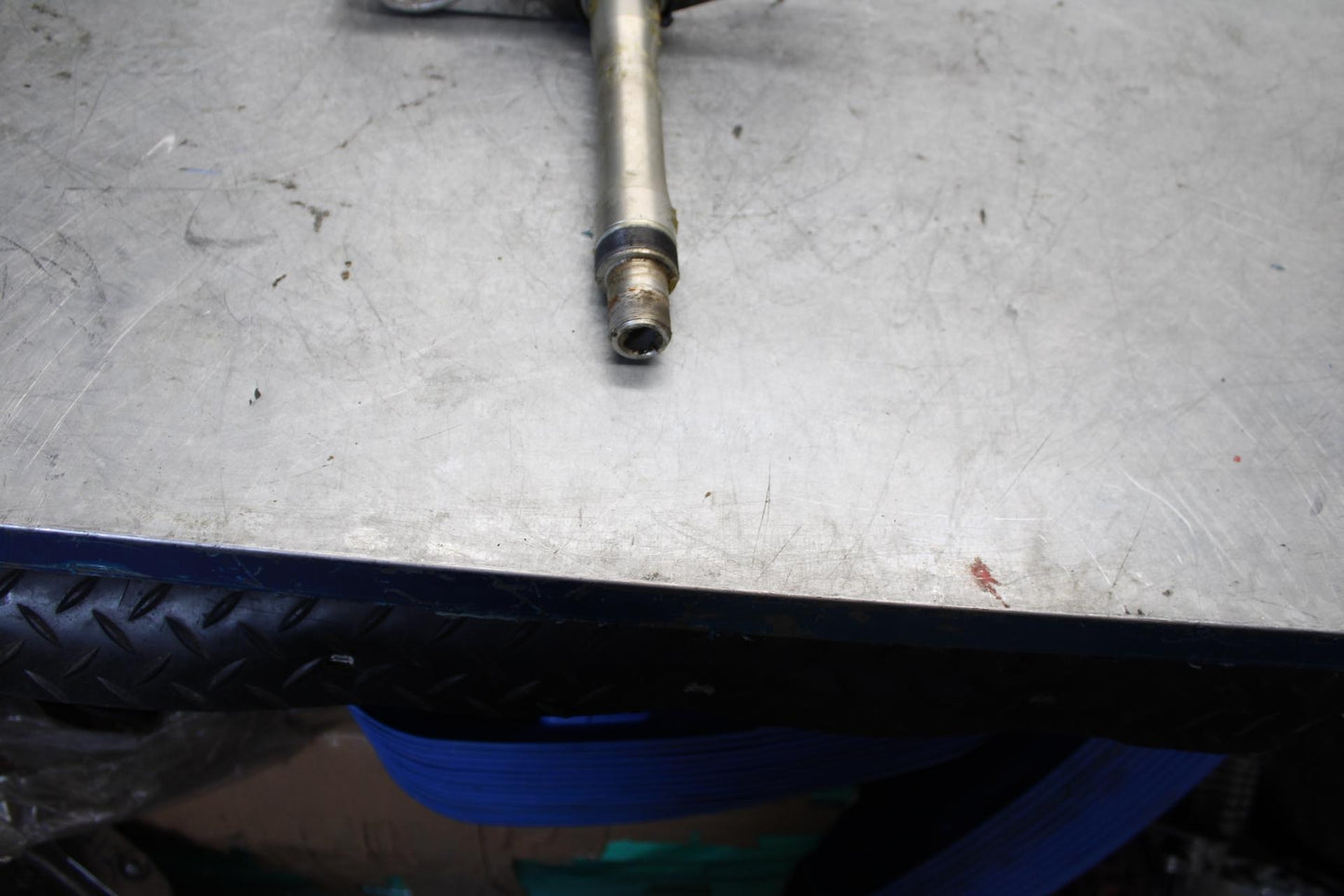 06-07 KAWASAKI NINJA ZX14R FRONT FORKS CLAMP LOWER TRIPLE TREE STEM bb433