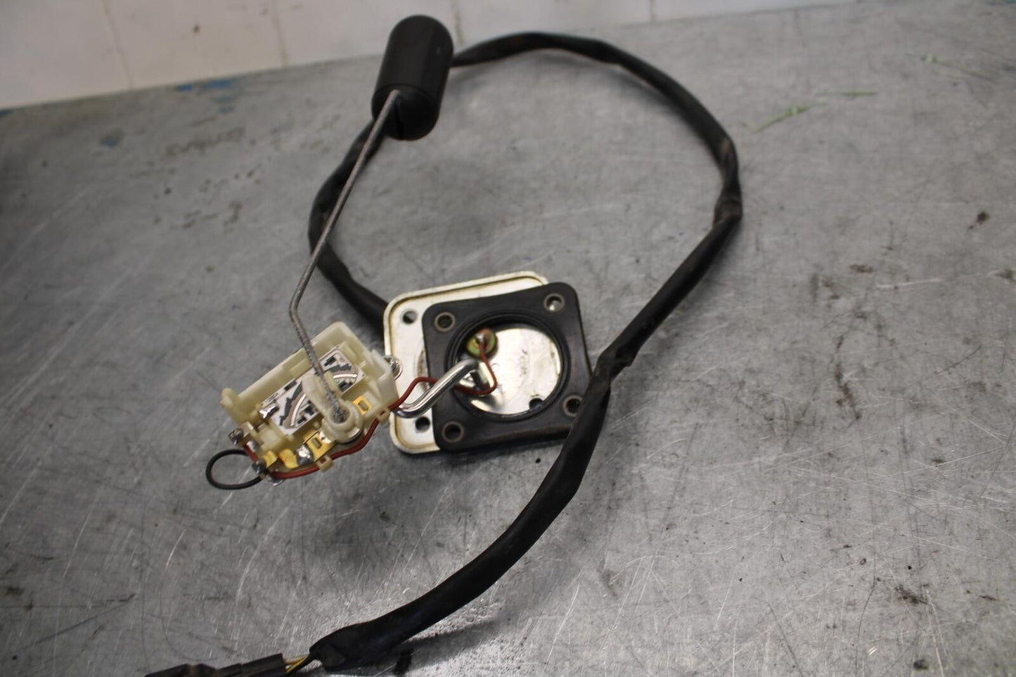 06-07 KAWASAKI NINJA ZX14R FLOAT GAS FUEL PETROL LEVEL SENDING UNIT bb433