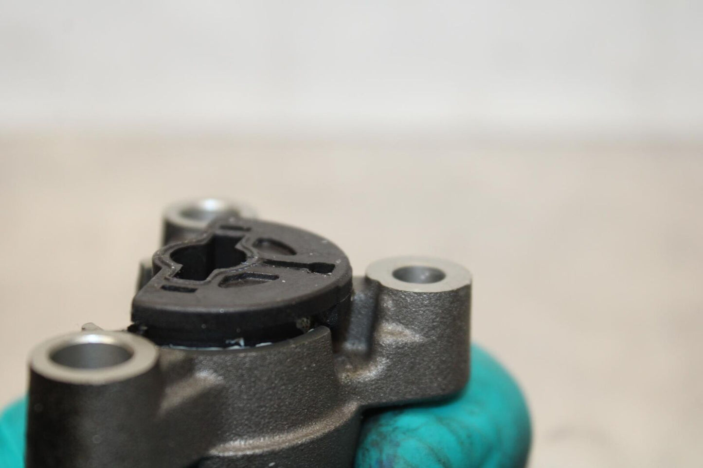 2013 Ducati 1199 Panigale CLUTCH SLAVE PISTON CYLINDER BB581