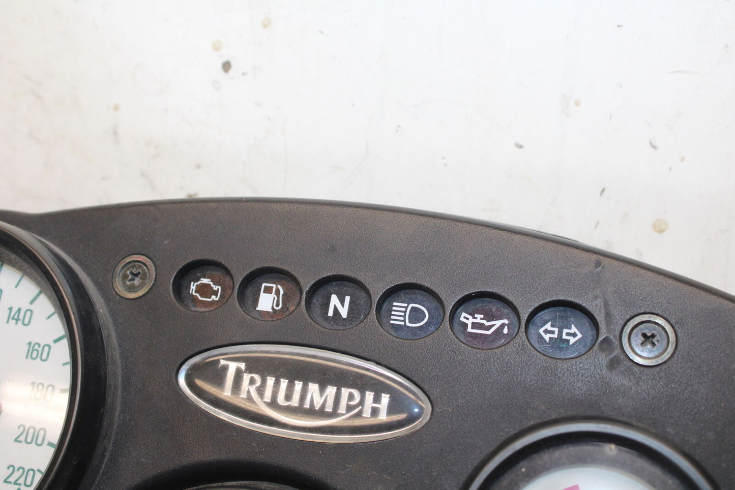 01-06 TRIUMPH TIGER 955I SPEEDO TACH GAUGES DISPLAY CLUSTER SPEEDOMETER BB693