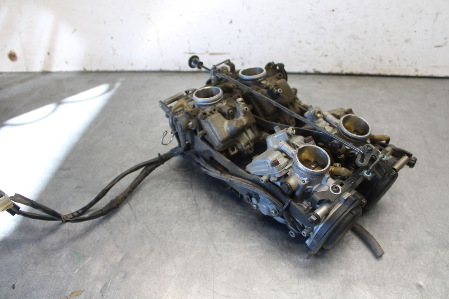 05-06 YAMAHA ROYAL STAR CARB CARBURETOR BB697