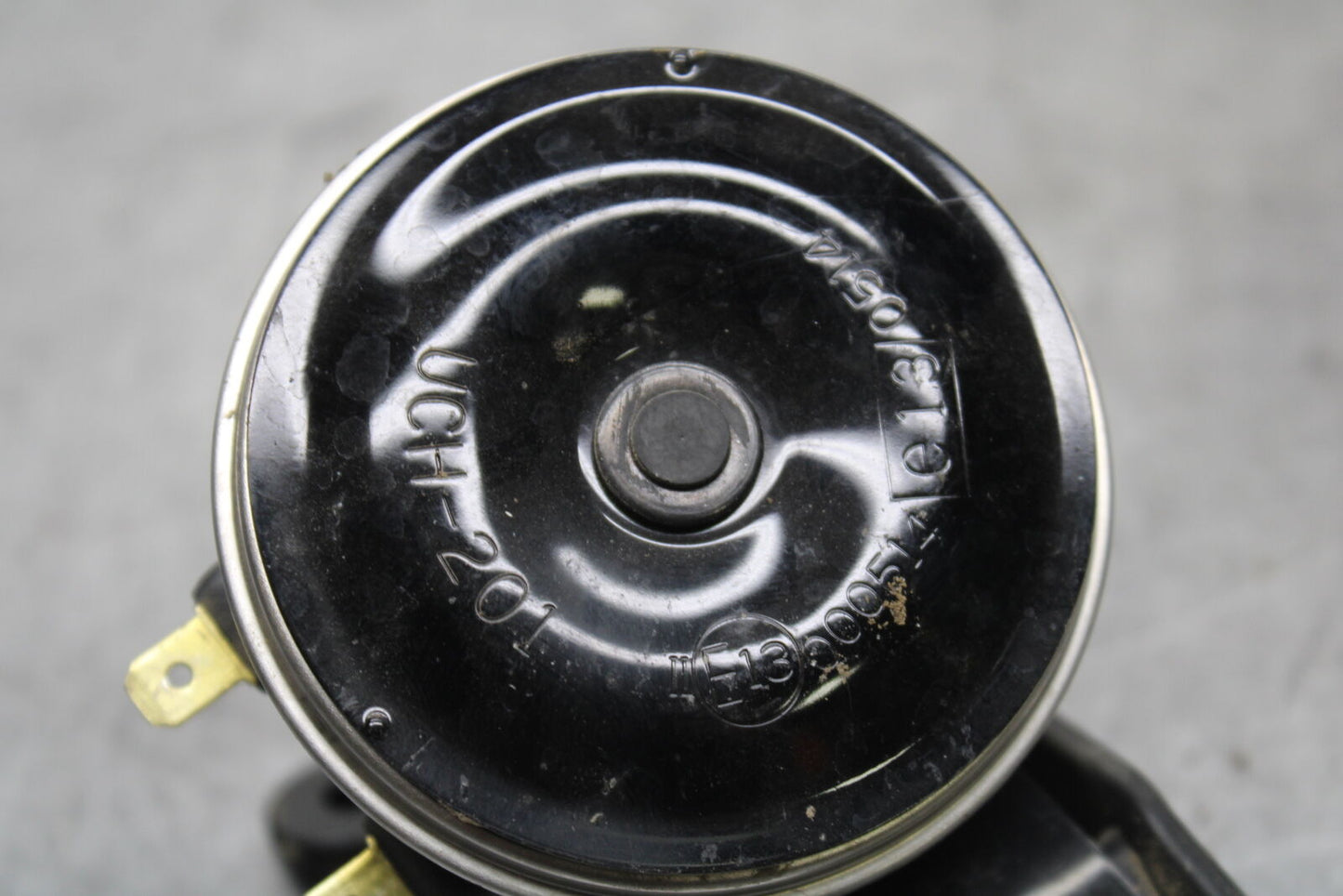 19-24 YAMAHA R3 HORN SIGNAL BB736