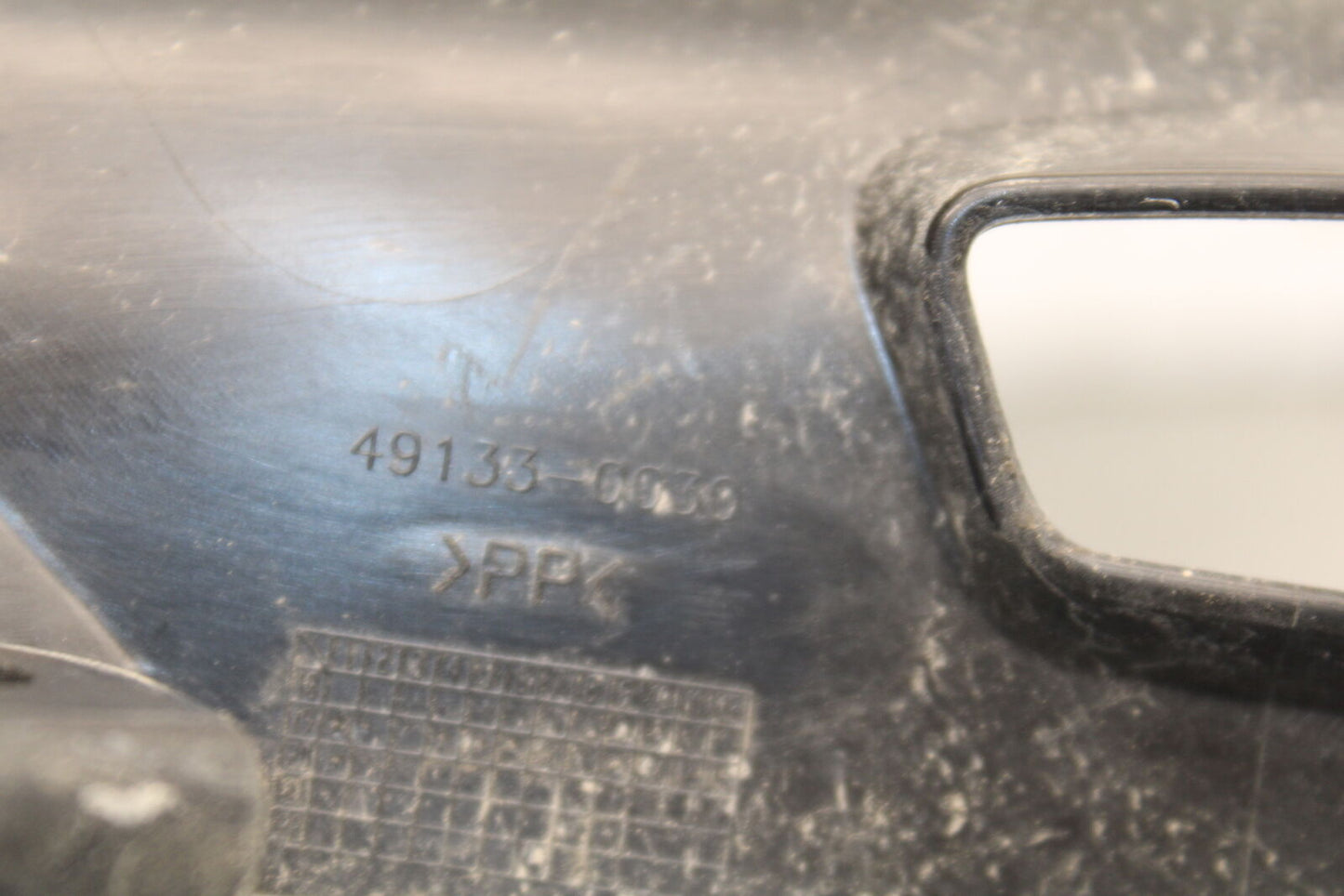 19-22 KAWASAKI Z400 RIGHT LEFT INNER FAIRINGS COWLS PANELS TRIMS BB708