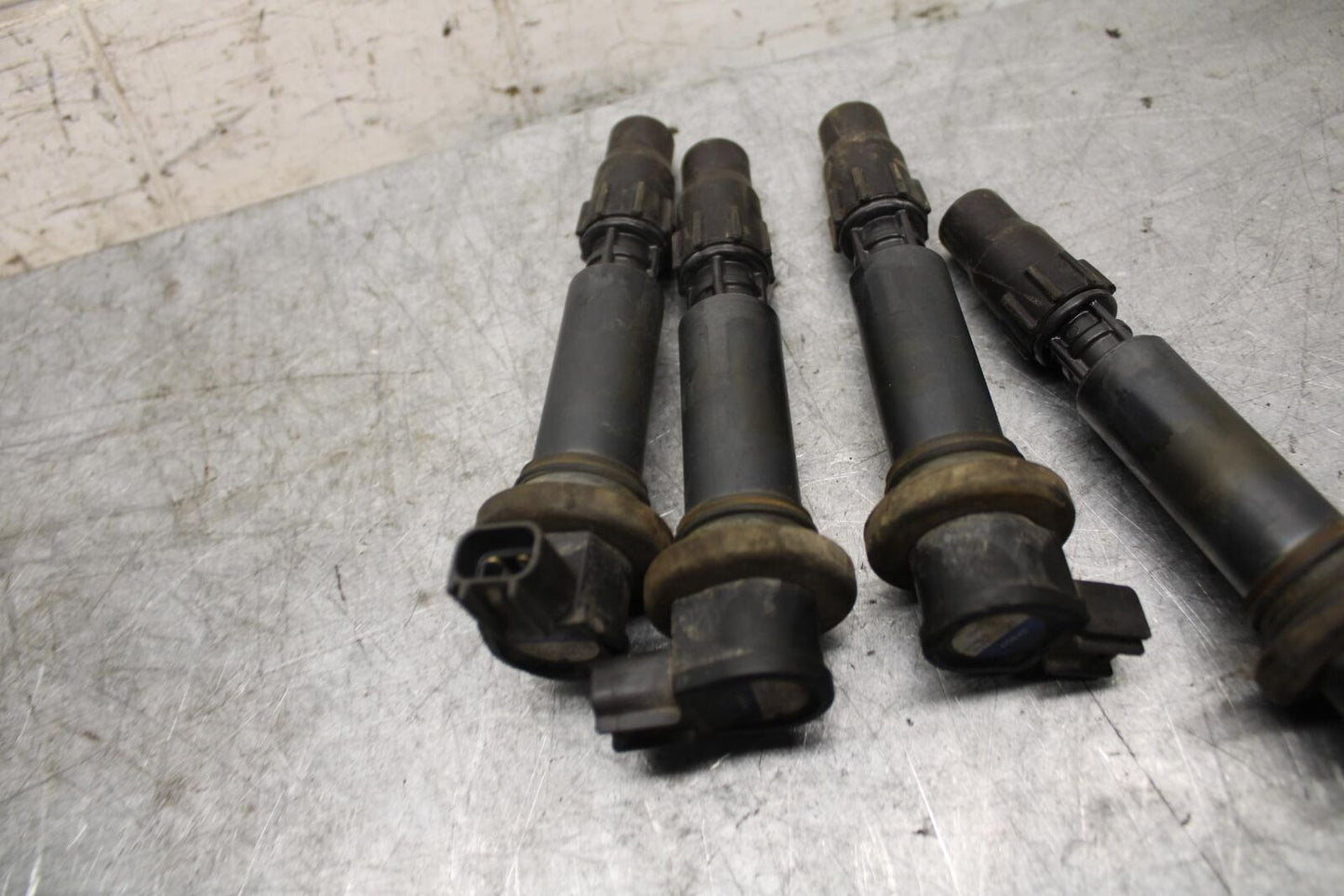2007 Suzuki GSXR600 IGNITION COILS COIL SPARK PLUG CAPS 33410-29G00 BB540
