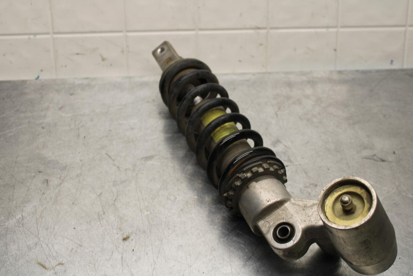 1999 Suzuki GSXR600 REAR BACK SHOCK ABSORBER SUSPENSION BB580