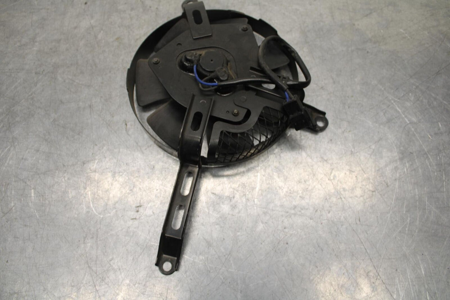 01 SUZUKI GSXR1000 ENGINE RADIATOR COOLING FAN BB100