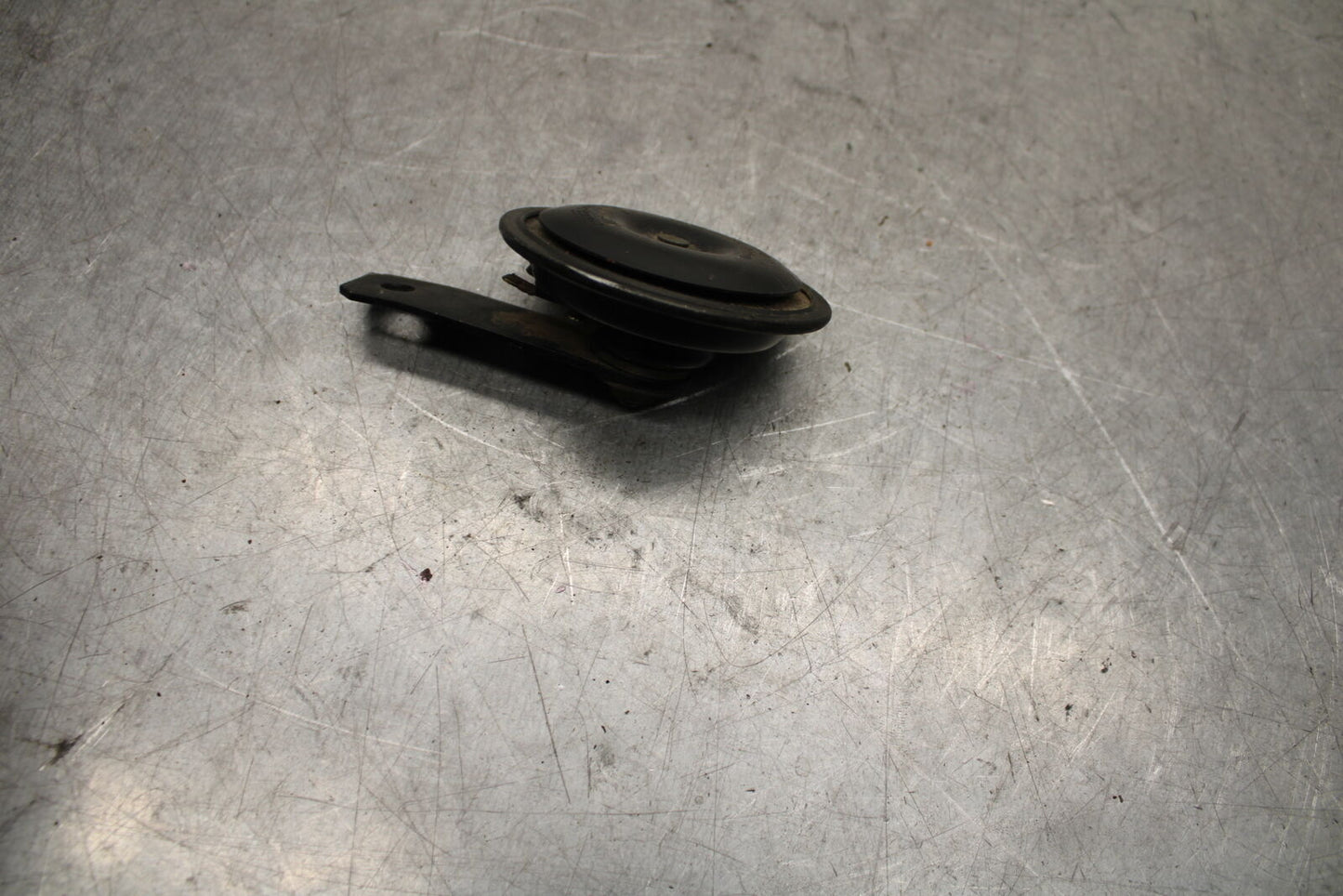 09-11 TRIUMPH DAYTONA 675 HORN SIGNAL BB652