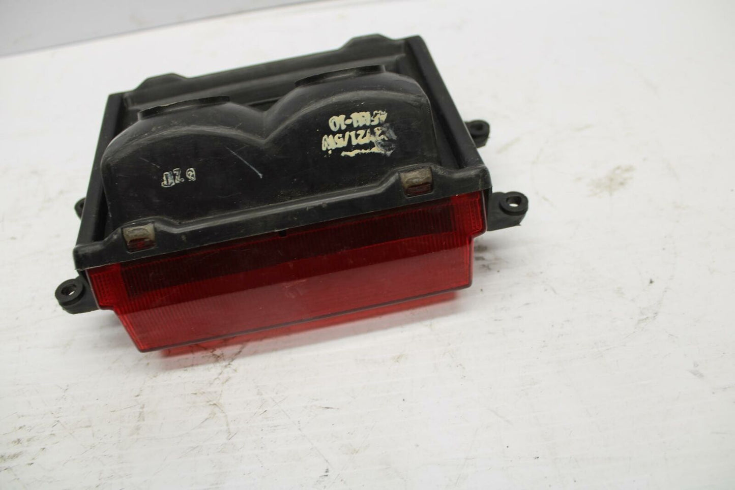 96 YAMAHA YZF750R REAR TAIL TAILLIGHT BACK BRAKE LIGHT BB237