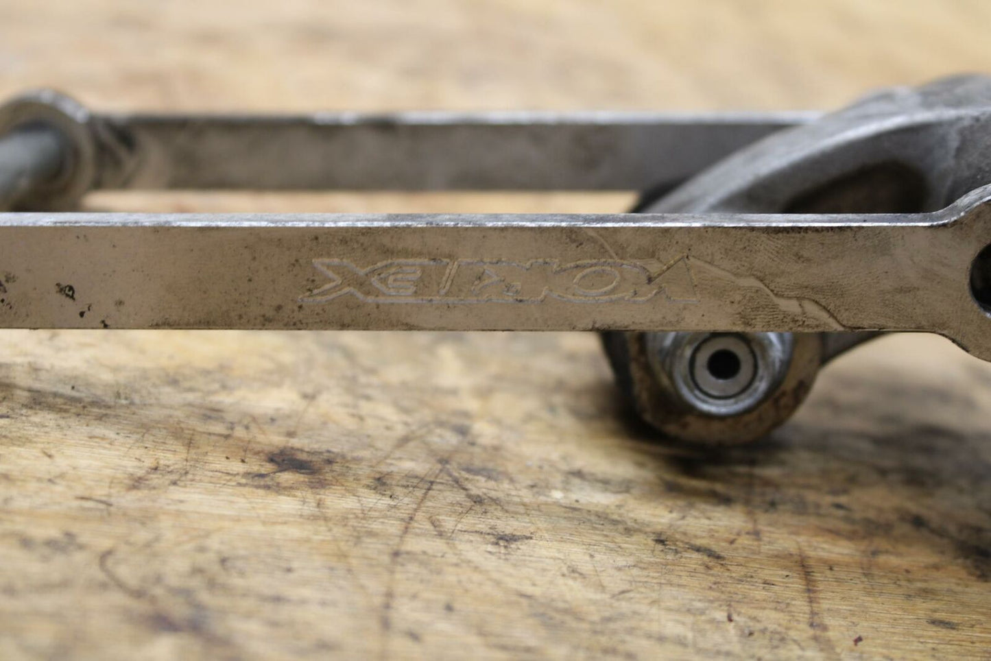 01-03 SUZUKI GSXR600 REAR DOGBONE VORTEX SHOCK LINKAGE LINK BB336