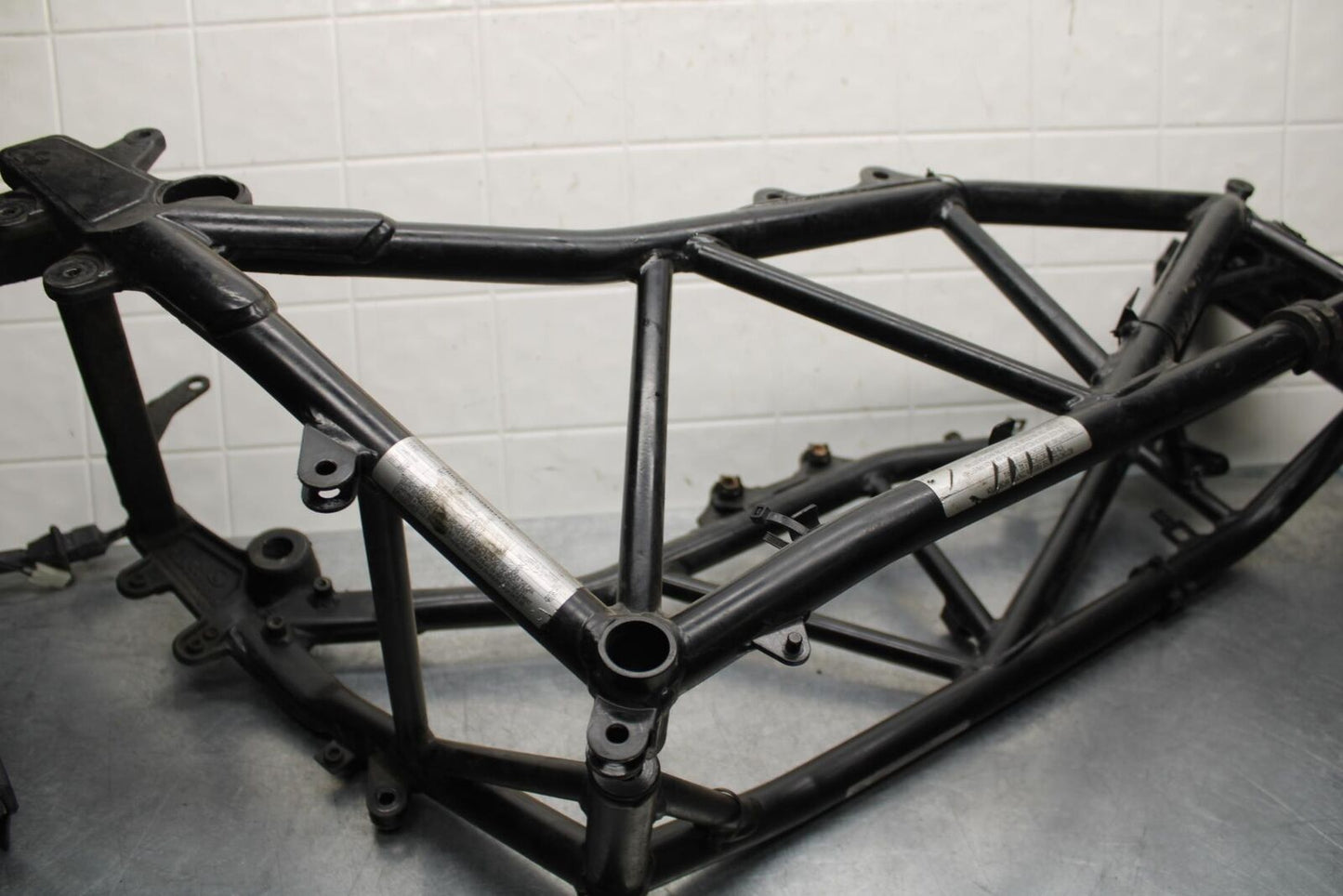 07-11 KTM 990 SUPER DUKE FRAME CHASSIS BB578