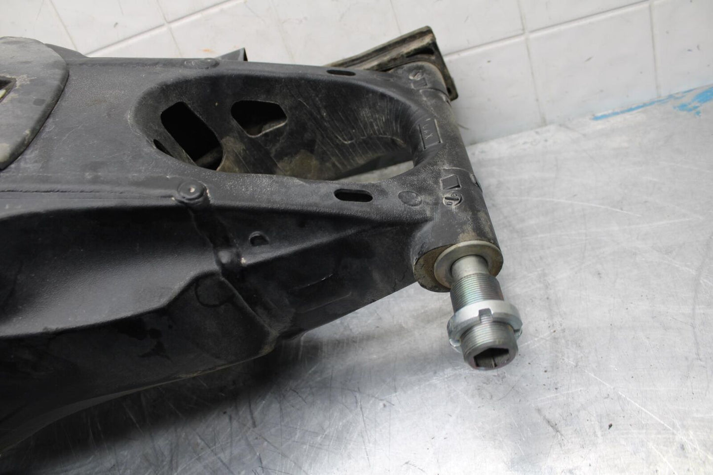 15-21 SUZUKI GSXR600 REAR SWINGARM BACK SUSPENSION SWING ARM BB463