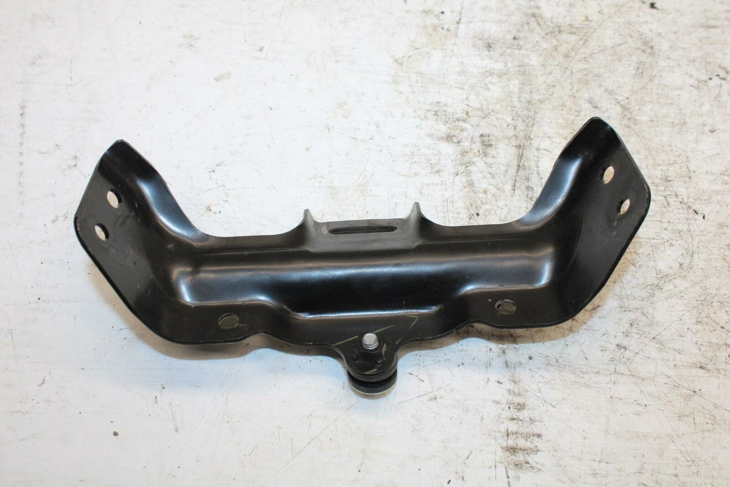 16-18 HONDA CBR500R GAS TANK FUEL CELL PETROL RESERVOIR BRACKET MOUNT BB345