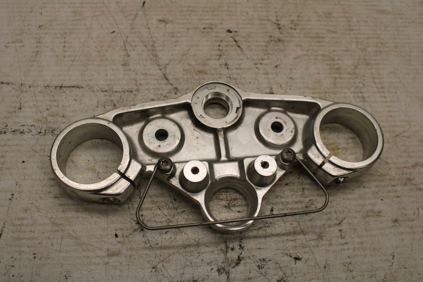 08-11 TRIUMPH SPEED TRIPLE FORKS UPPER TRIPLE TREE CLAMP BB366