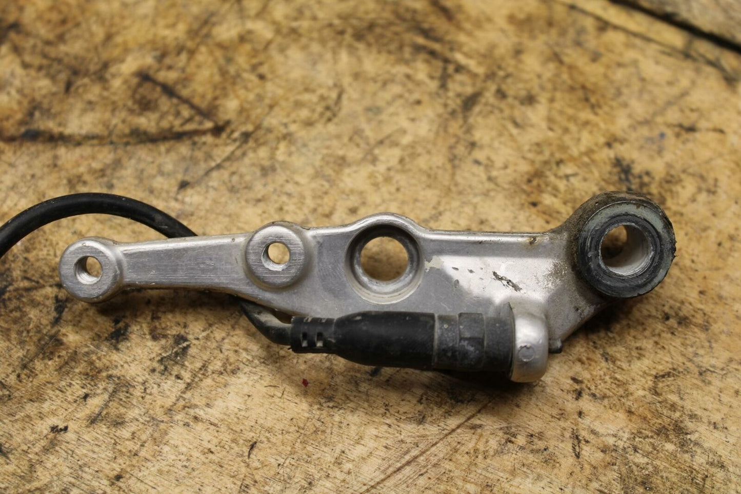 04-07 DUCATI ST3 RIGHT REARSET BRAKE FOOT PEDAL MOUNT SUPPORT BB347