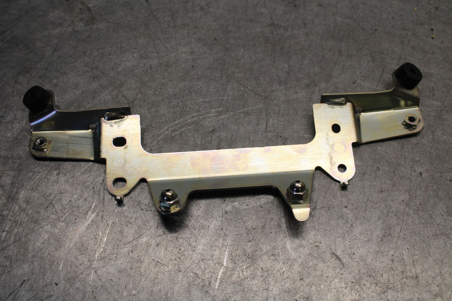 21-24 YAMAHA MT-07 FRONT SEAT MOUNTING BRACKET MOUNT BB662