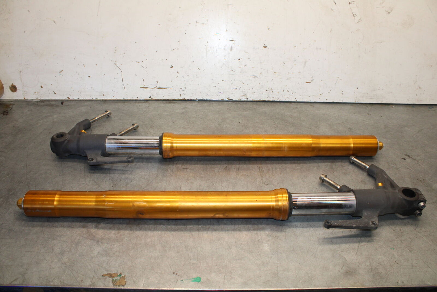 07-08 TRIUMPH DAYTONA 675 FRONT FORKS SHOCK SUSPENSION SET PAIR T2044110 BB685