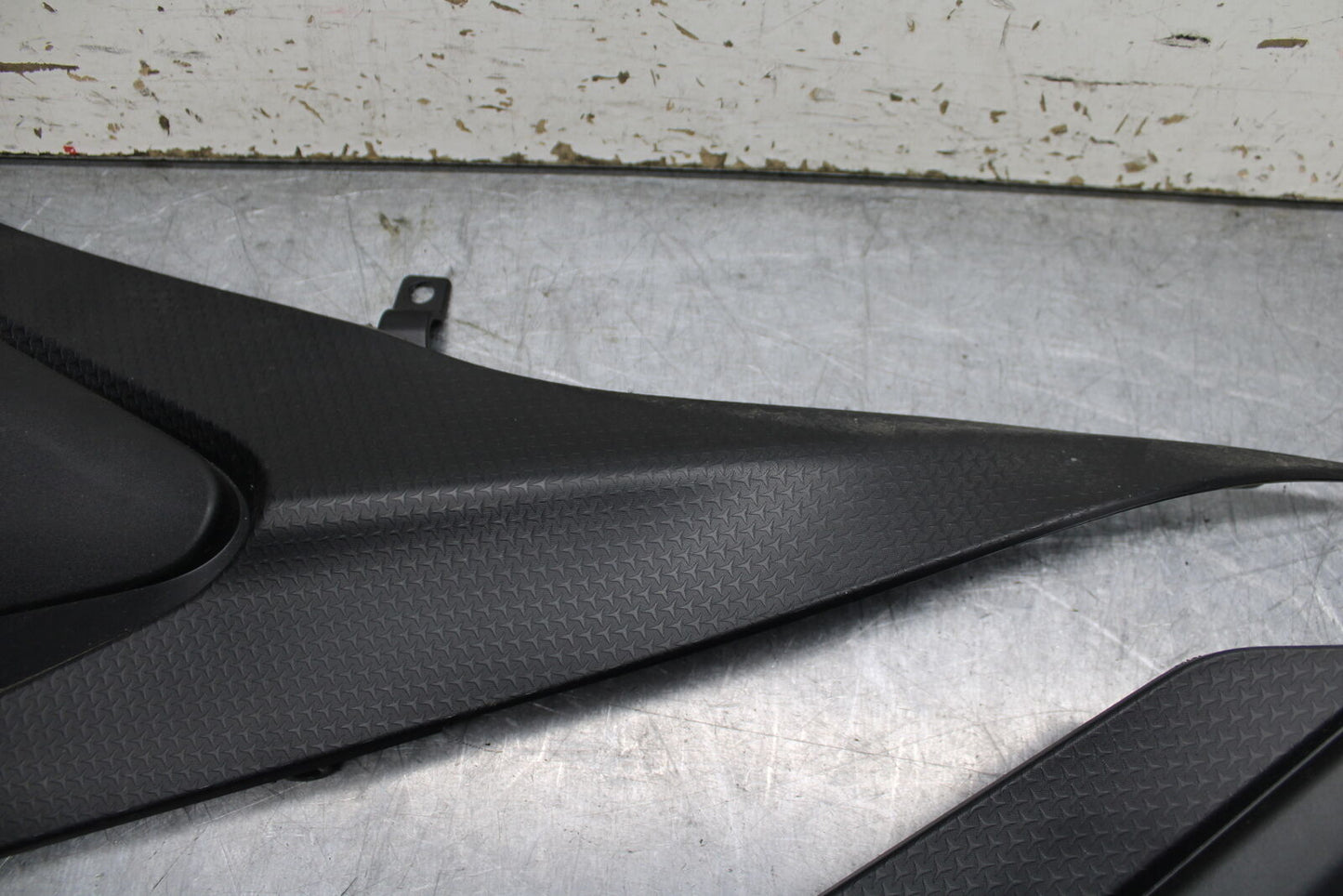 21-24 APRILIA TUONO 660 FACTORY RIGHT LEFT SIDE SEAT PANELS TRIMS COWLS BB733