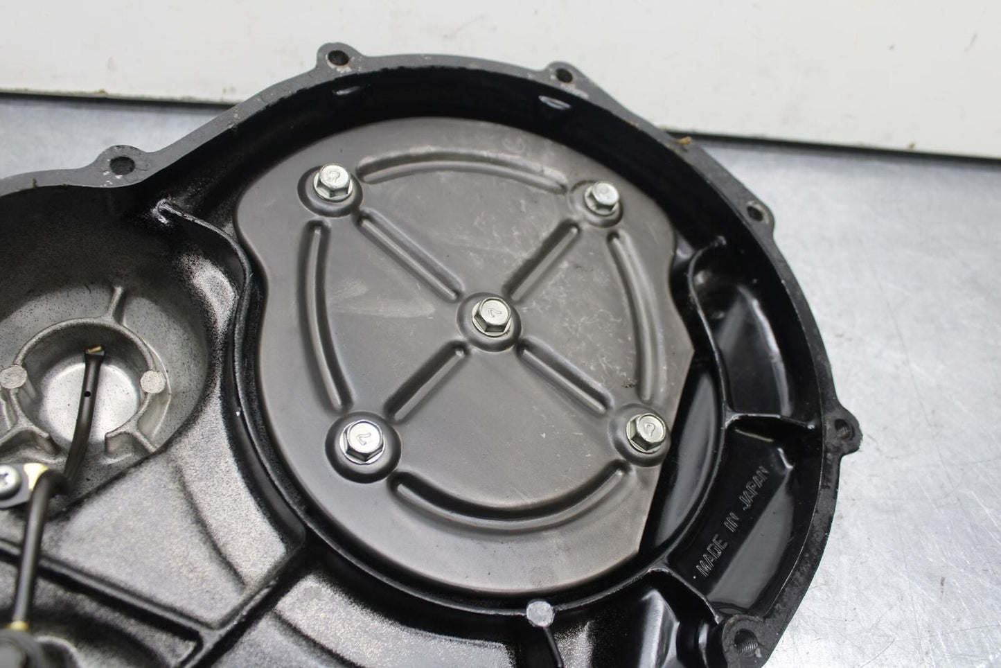 1985 Kawasaki Ninja 900R ZX900A CLUTCH SIDE ENGINE MOTOR COVER BB84