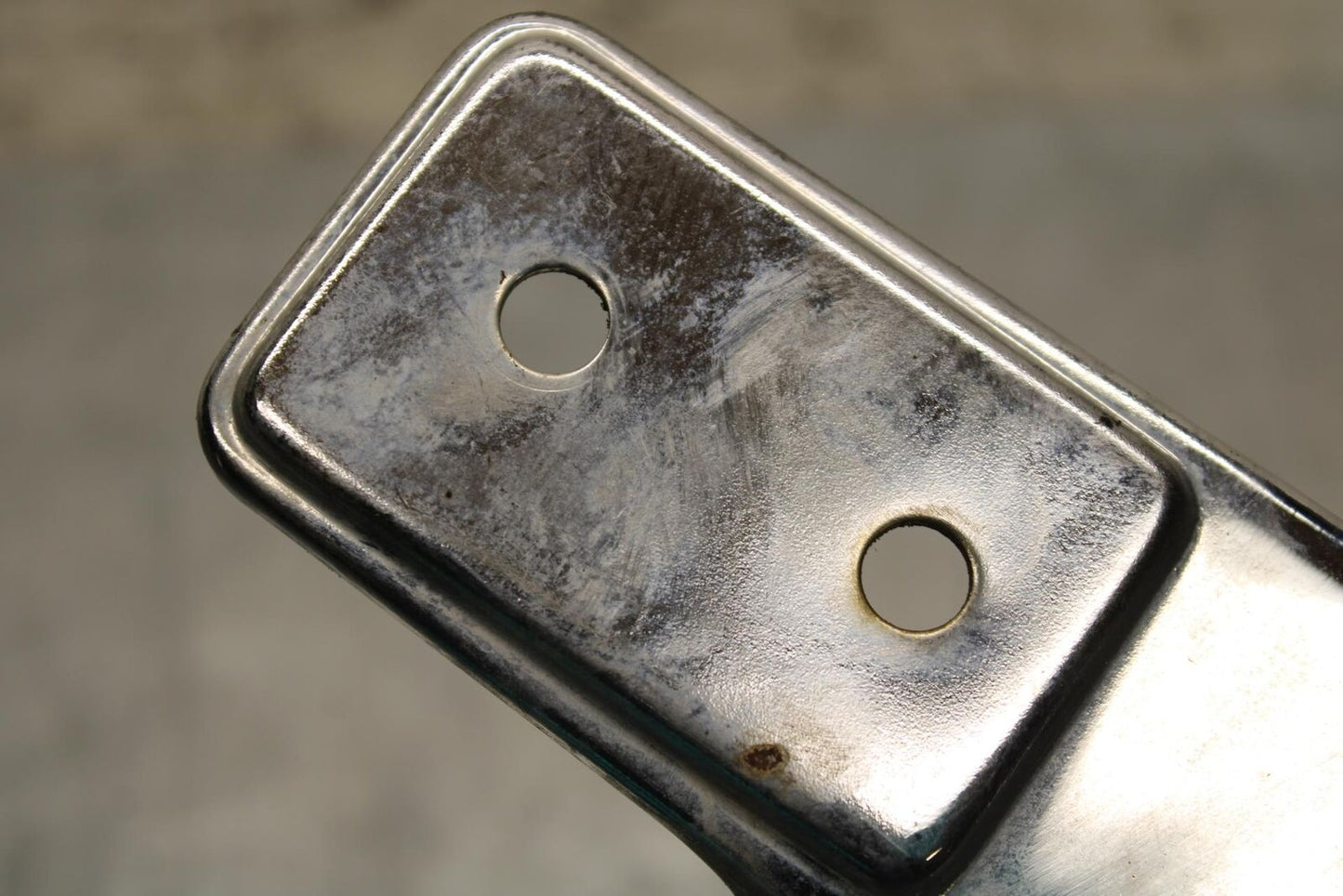 1979 Yamaha XS1100 FRONT FORK UPPER COVER TOP GUARD SHIELD COWL BB572
