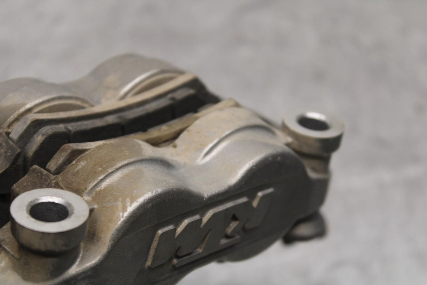 21-23 KTM 890 ADVENTURE RIGHT LEFT FRONT BRAKE CALIPER SET PAIR CALIPERS BB629