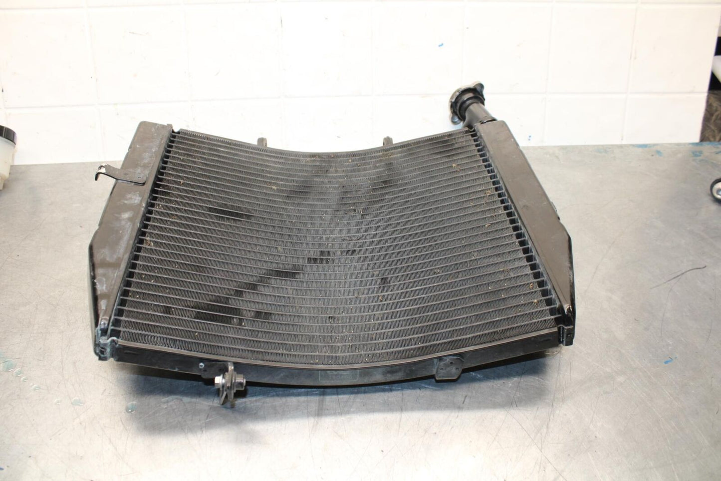 2012 Triumph Daytona 675R ENGINE RADIATOR MOTOR COOLING RADIATER BB589