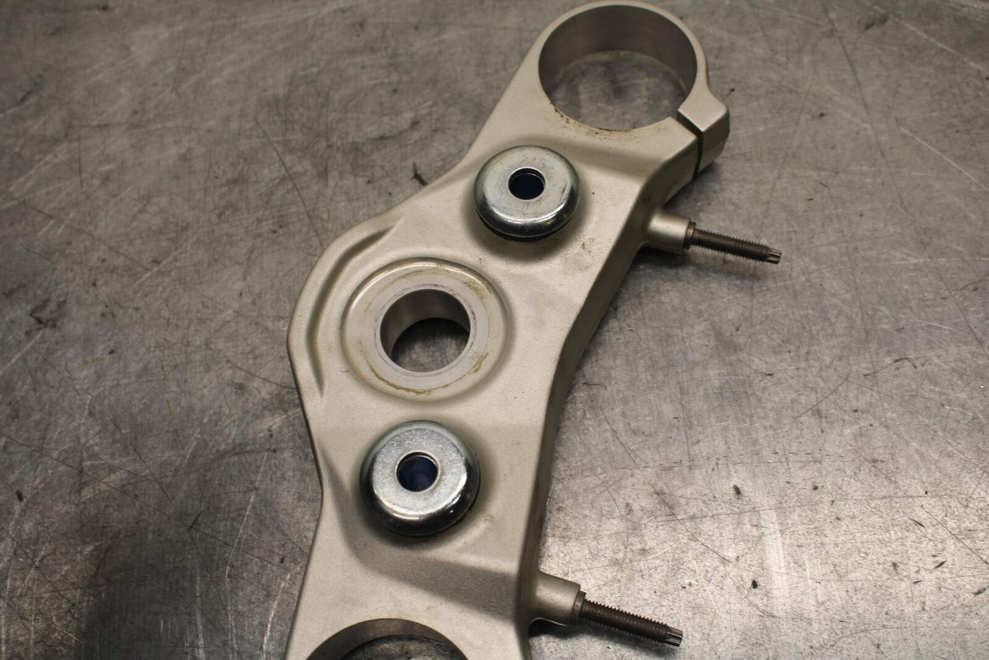 16-18 KTM 690 DUKE FORKS UPPER TRIPLE TREE CLAMP BB631