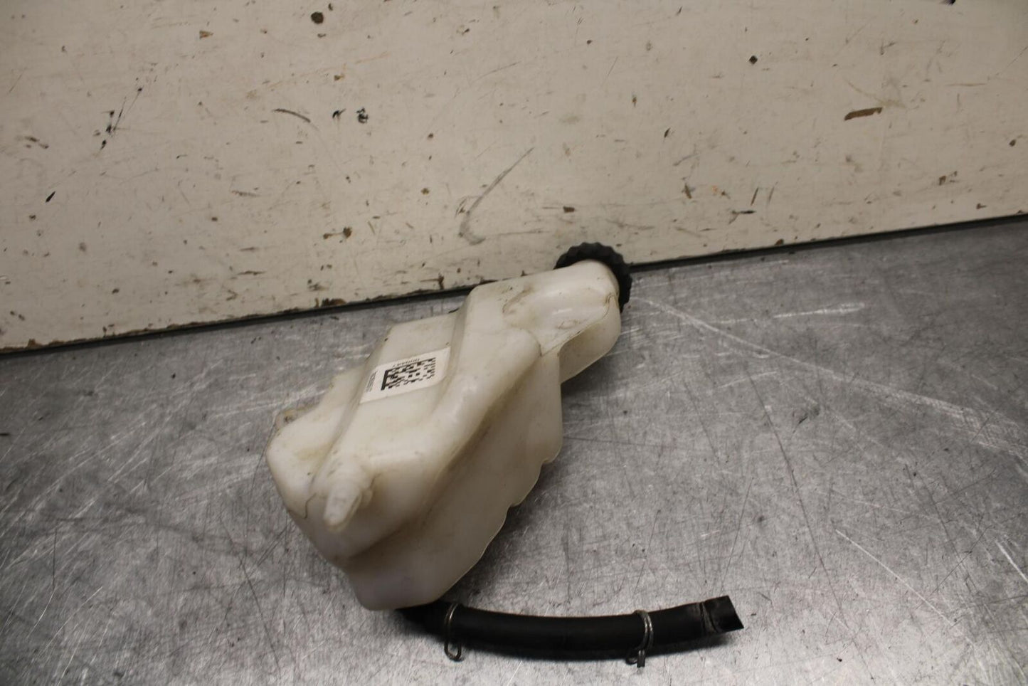 16-18 KTM 690 DUKE COOLANT WATER TANK RESERVOIR BOTTLE BB631