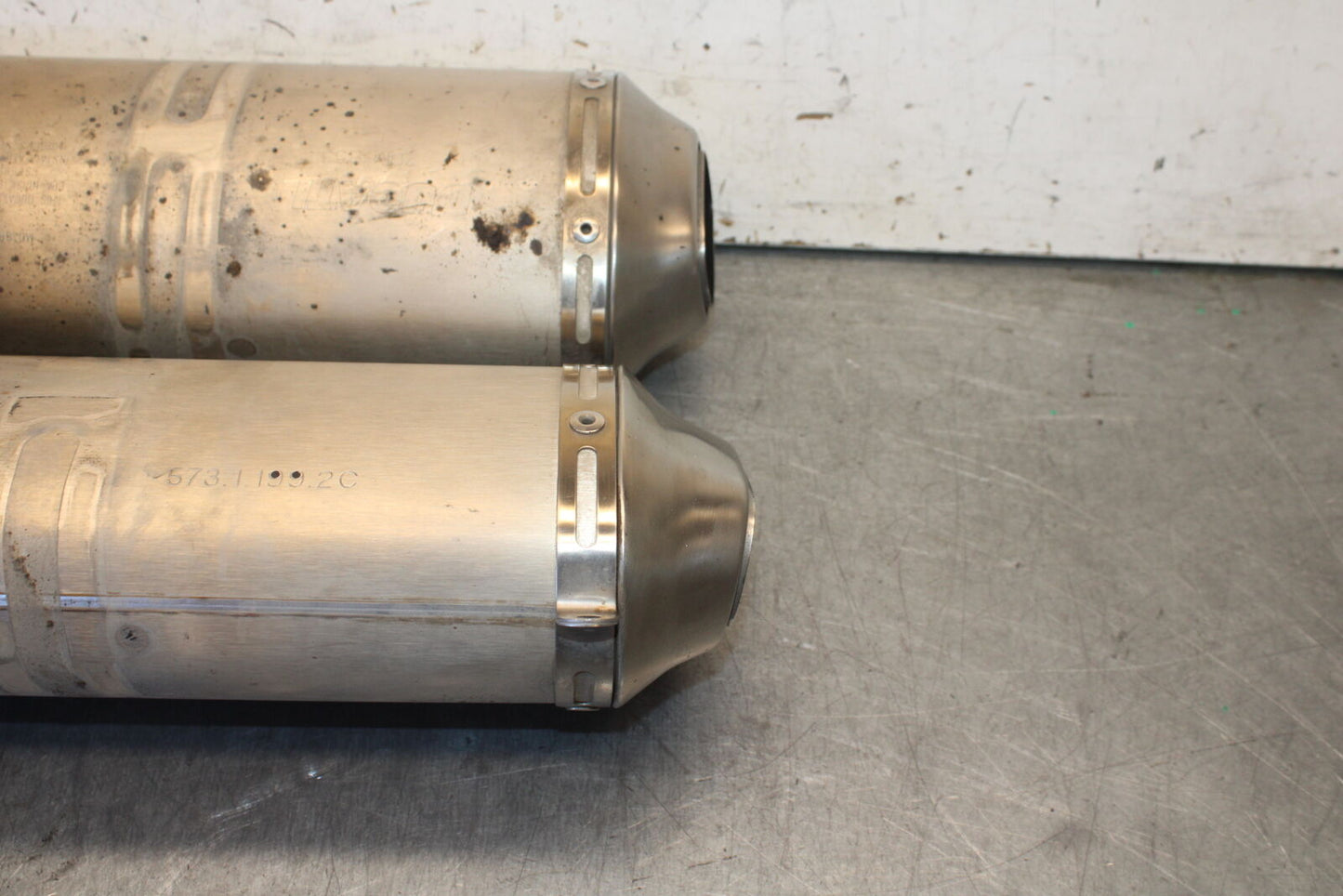 07-08 DUCATI 1098 EXHAUST PIPE MUFFLER SLIP ON CAN SILENCER BB699