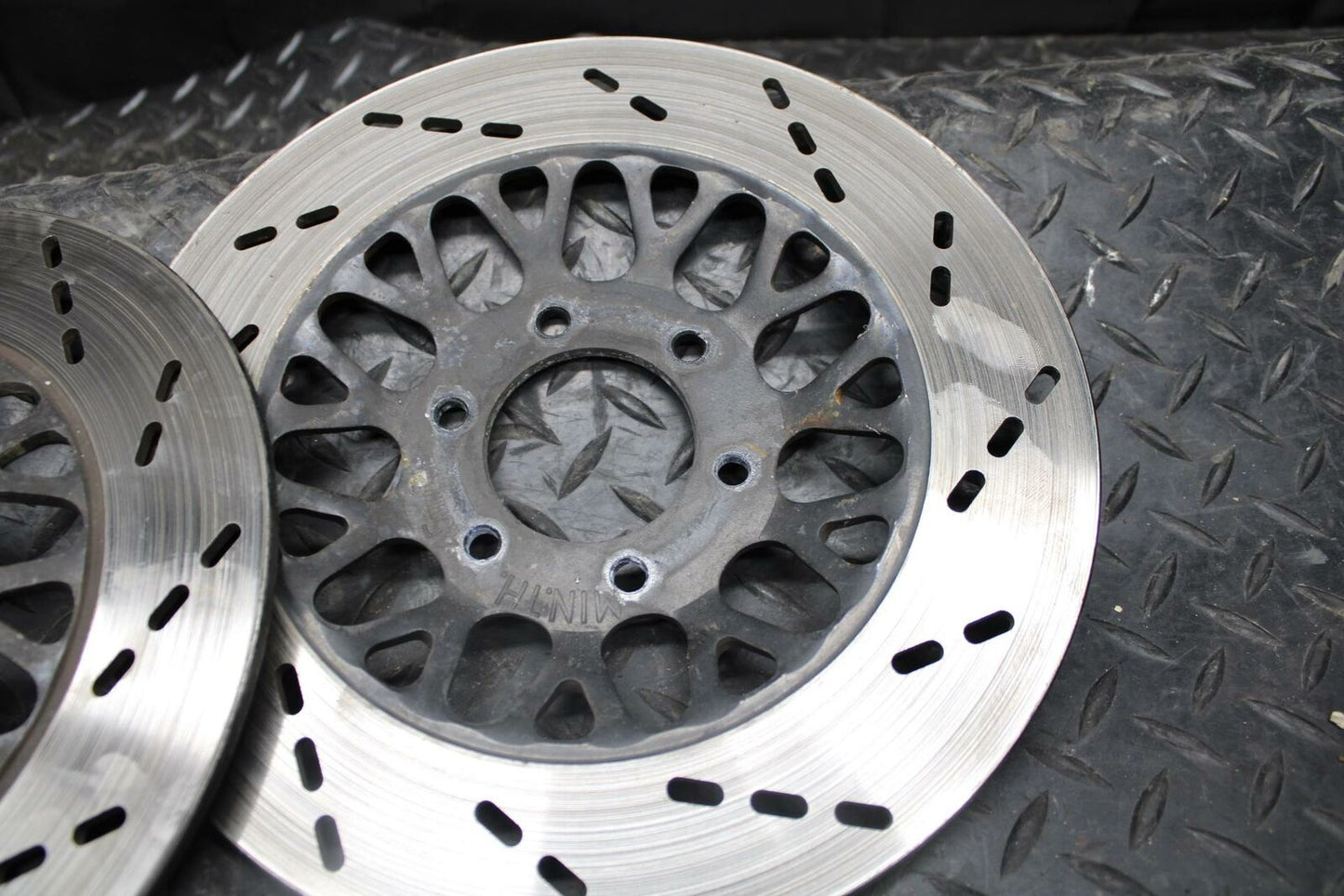 86 SUZUKI GS750ES FRONT LEFT RIGHT BRAKE ROTORS DISCS BB233