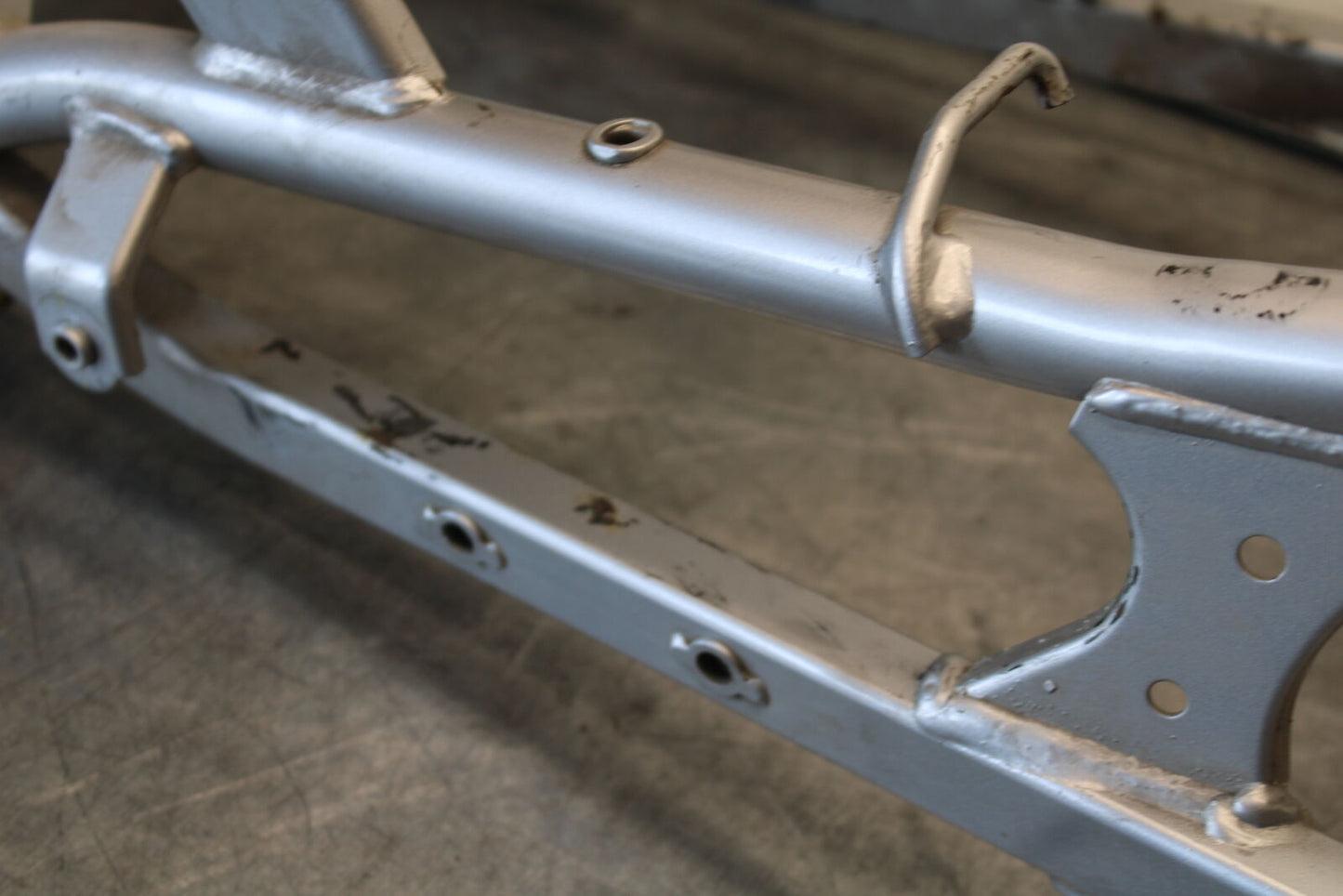 03-07 SUZUKI SV1000S REAR SUBFRAME BACK SUB FRAME BB657
