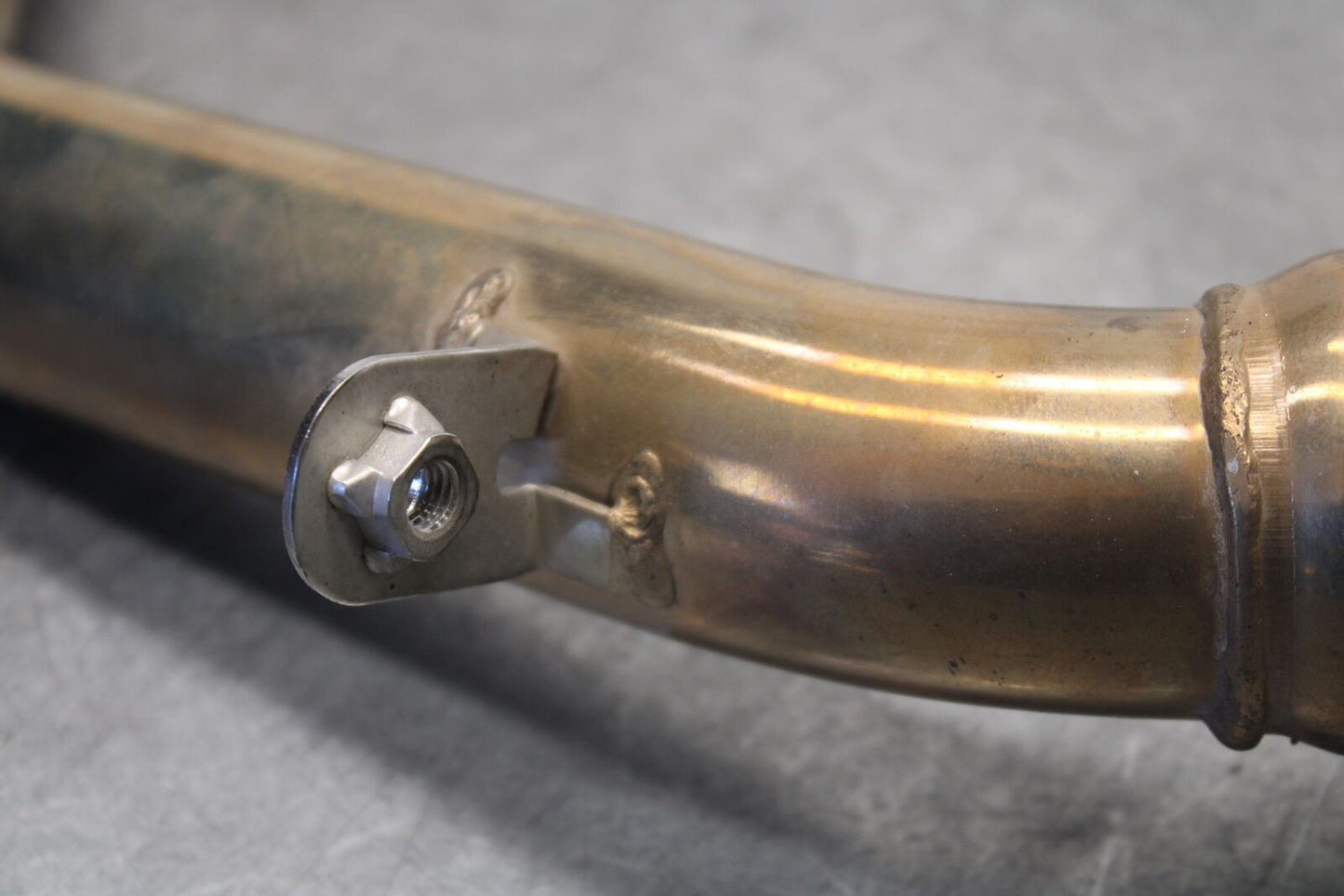 07-08 TRIUMPH DAYTONA 675 EXHAUST MIDPIPE MID MIDDLE PIPE BB685