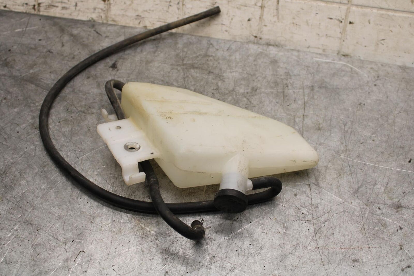 06-07 SUZUKI GSXR600 750 COOLANT WATER TANK RESERVOIR BOTTLE BB543