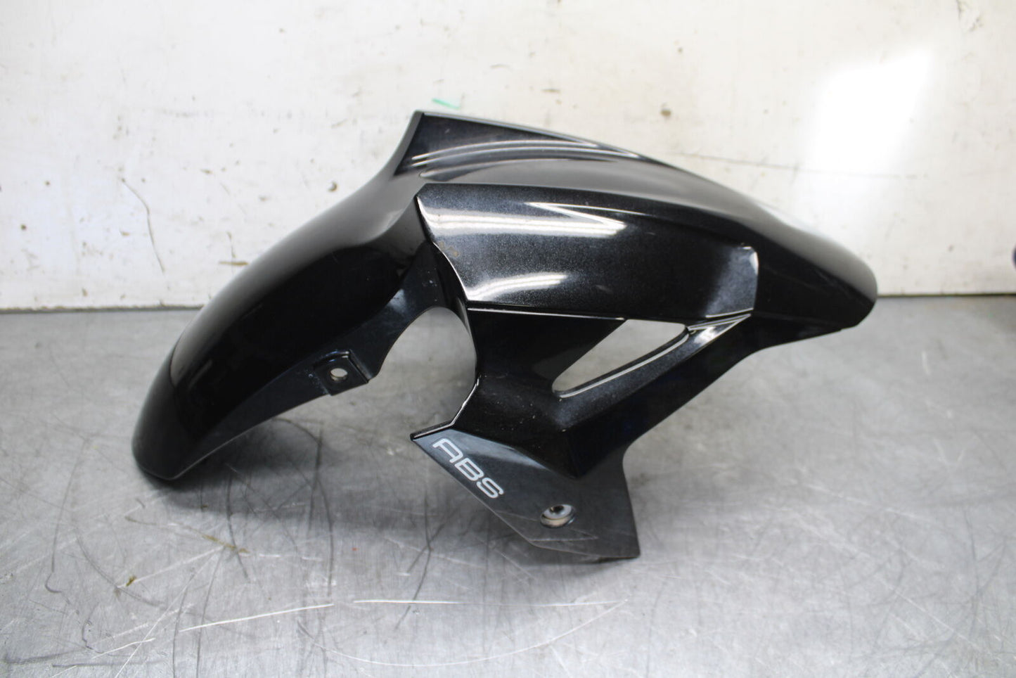 19-22 KAWASAKI Z400 FRONT WHEEL FENDER COWL FAIRING BB708