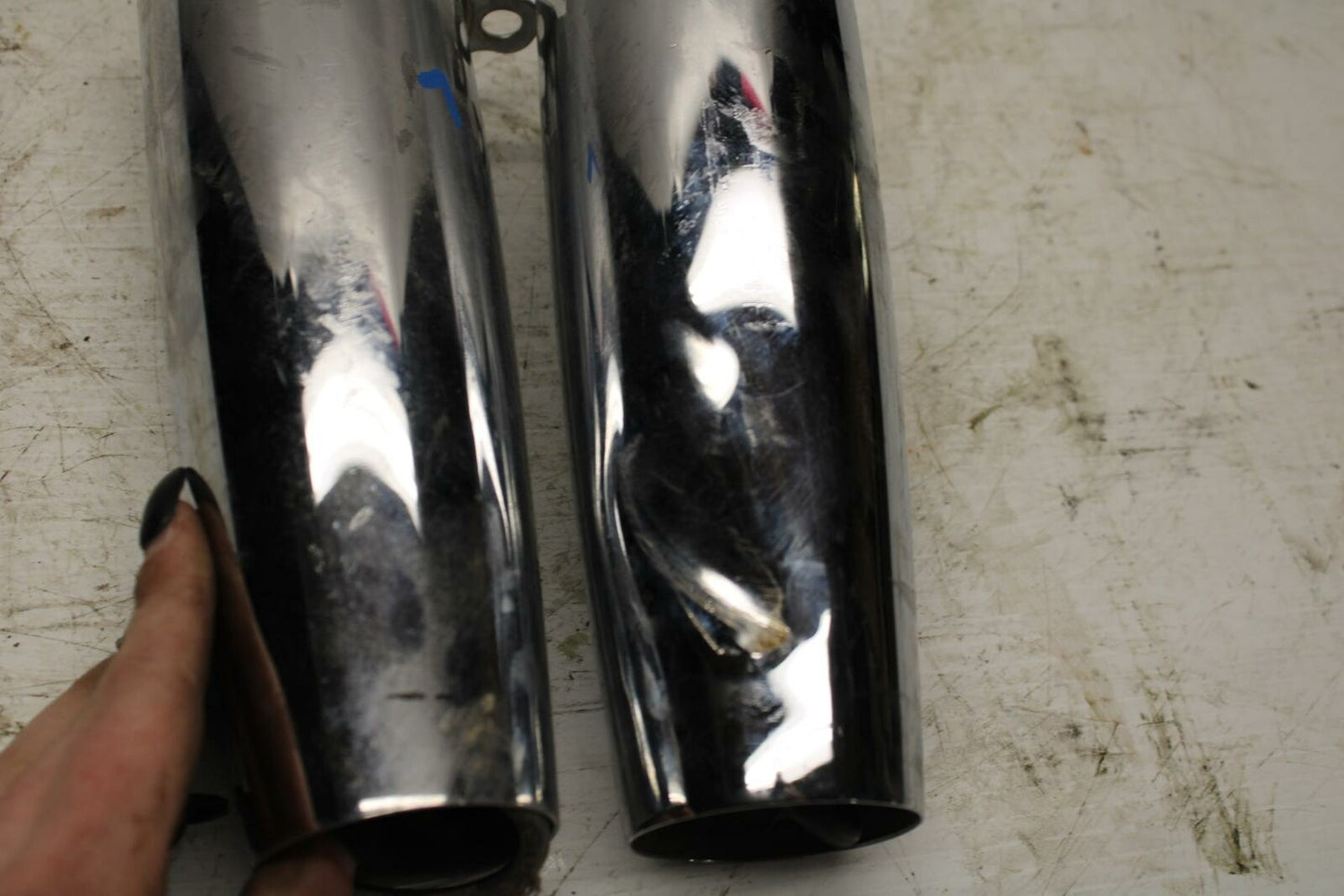 06 HONDA SHADOW 750 VT750C FRONT FORK UPPER COVER TOP GUARD SHIELD COWL BB352