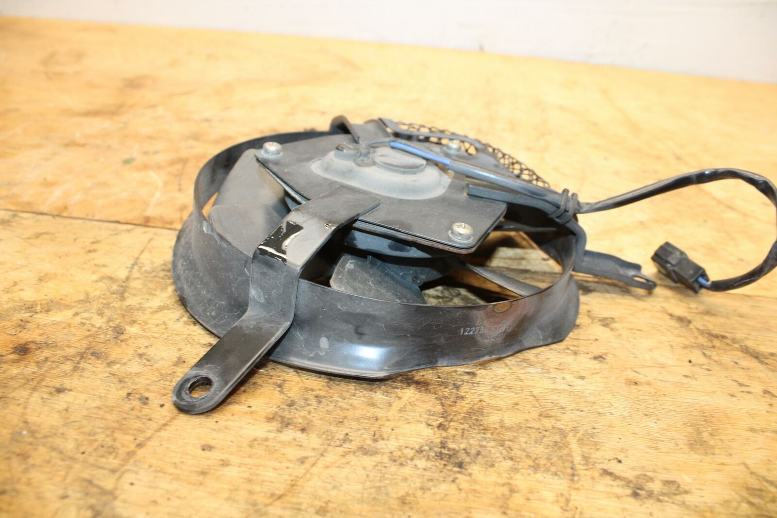 01-03 SUZUKI GSXR600 ENGINE RADIATOR COOLING FAN BB336