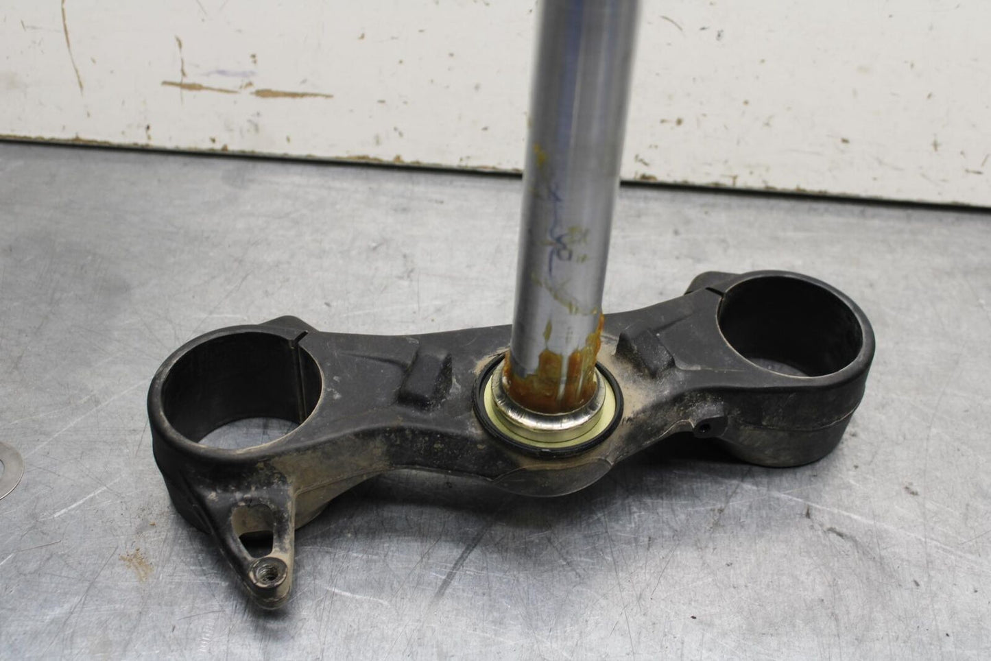 21-23 KTM 890 ADVENTURE FRONT FORKS CLAMP LOWER TRIPLE TREE STEM BB629
