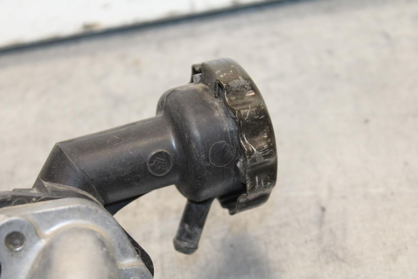98-02 HONDA SHADOW AERO 1100 THERMOSTAT HOUSING BB106