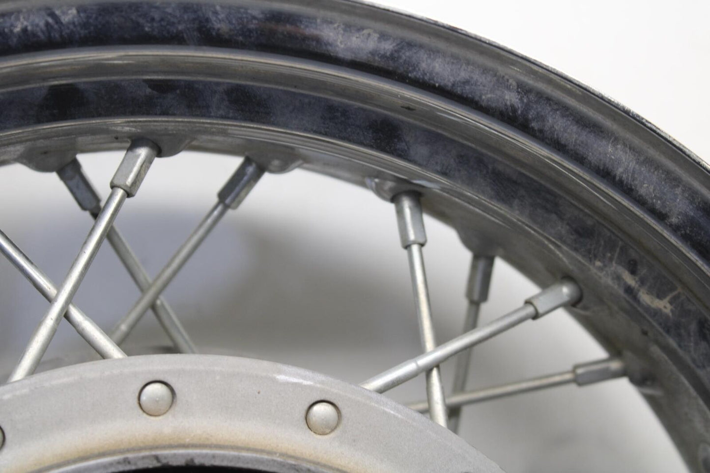 2013 Suzuki Boulevard C50T REAR WHEEL RIM BB625